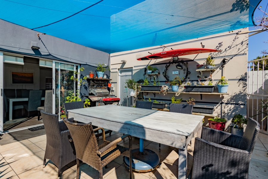 13 Bedroom Property for Sale in Sunset Beach Western Cape